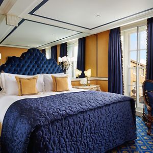 Kamer "Koninklijk" met een King Size Bed